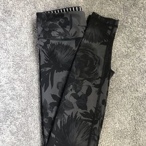 Lululemon Wunder Under Full on Luxtreme Tight Sz4